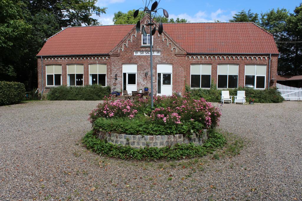Sir Gamle Skole Holstebro Apartment Ngoại thất bức ảnh